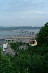 Гондола канатной дороги